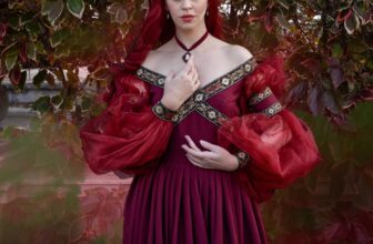 10 Stunning Medieval Dresses for Weddings, Ren Fairs & Festivals