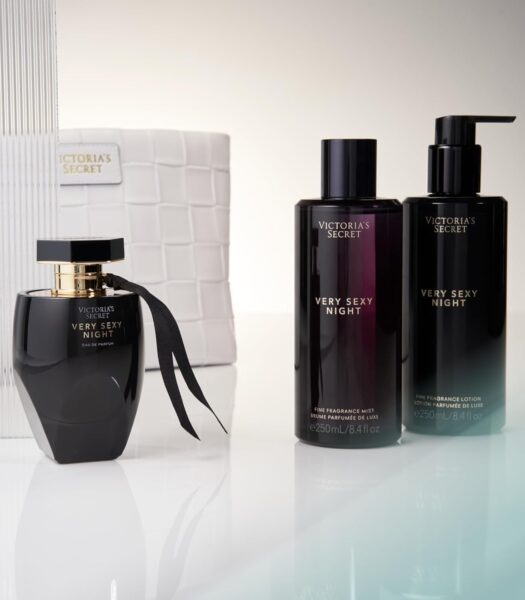 Victoria's Secret Very Sexy Night Fine Fragrance 8.4oz Mist - Image 5