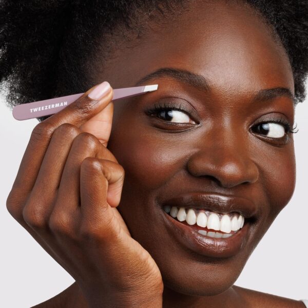Tweezerman Purple Wisteria Slant Tweezer - Image 4